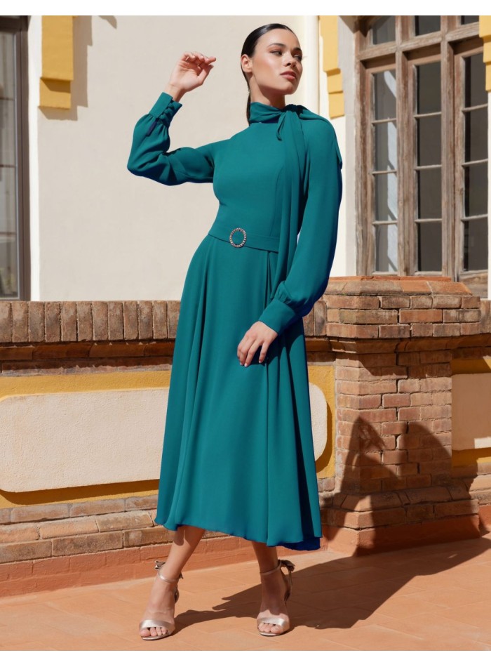 Vestido midi en tejido de gasa con lazo al cuello