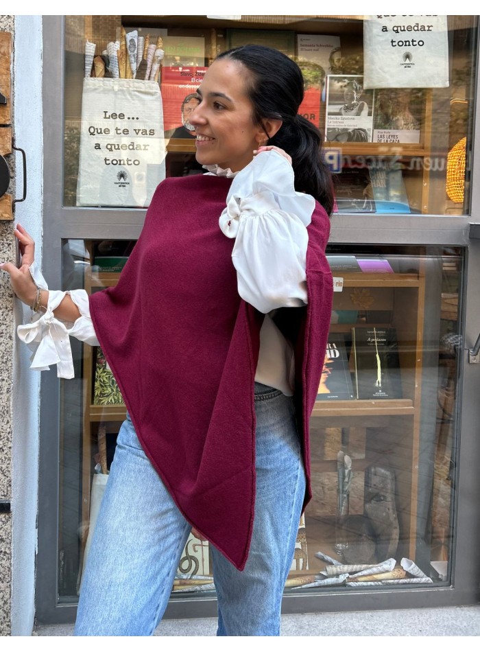 Burgundy poncho for wedding guests