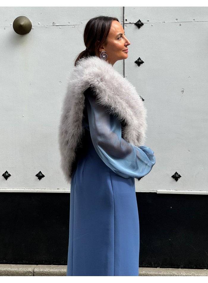 Gray ostrich feather wrap for wedding guests
