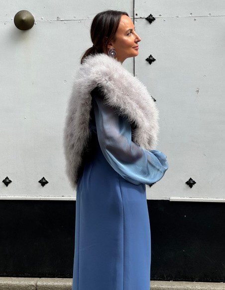 Gray ostrich feather wrap for wedding guests