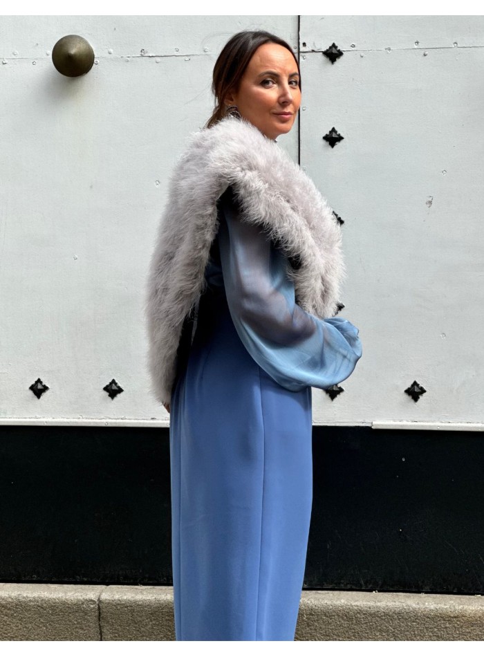 Gray ostrich feather wrap for wedding guests