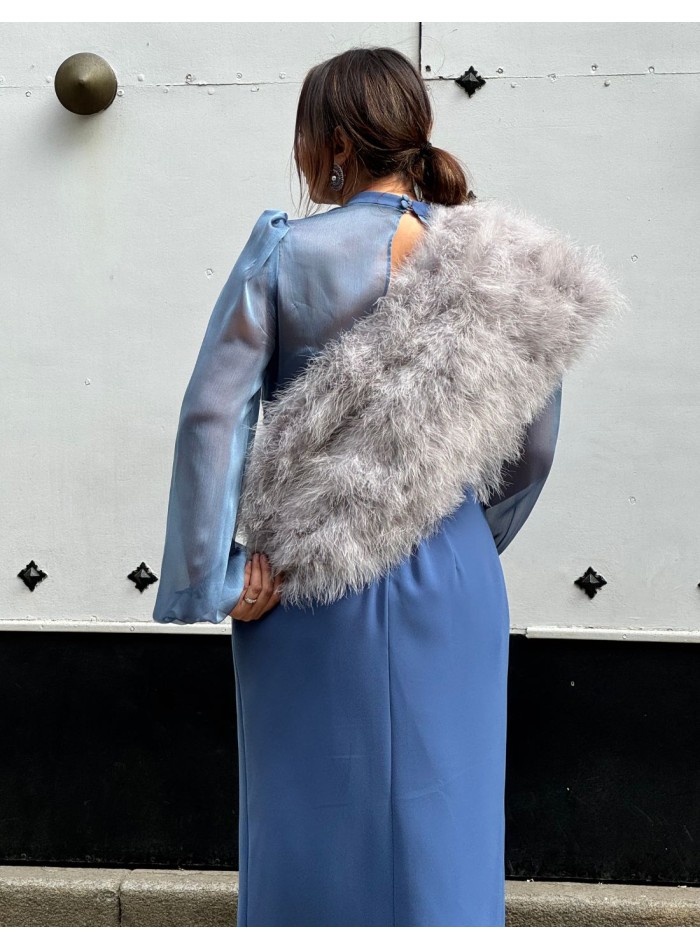 Estola de pluma de avestruz gris para invitada