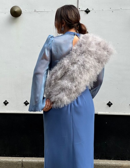 Gray ostrich feather wrap for wedding guests