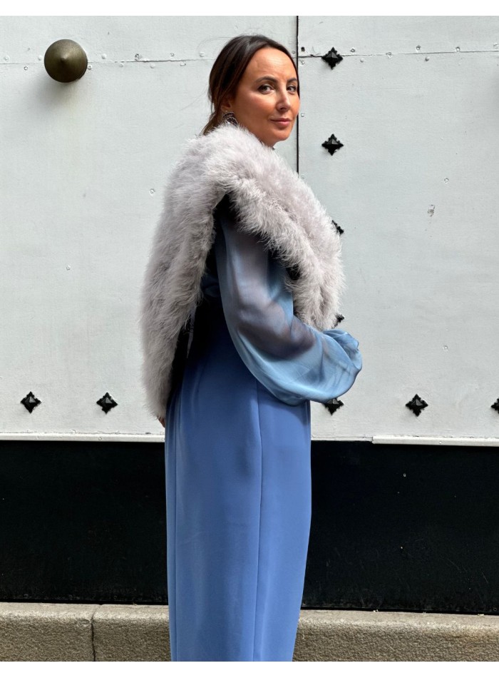 Gray ostrich feather wrap for wedding guests