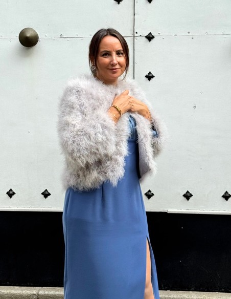 Veste courte en plumes d'autruche pour invités, couleur grise