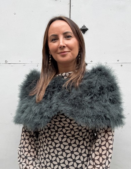 Étole en plumes d'autruche de couleur verte