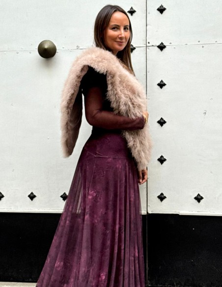 Ostrich feather wrap powder pink for wedding guests