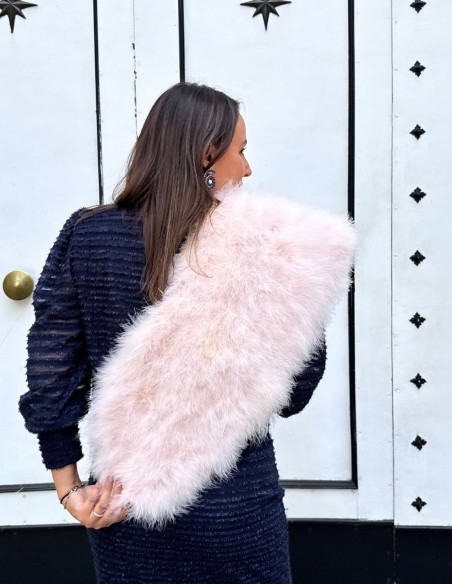 Estola para invitada de plumas de avestruz en rosa