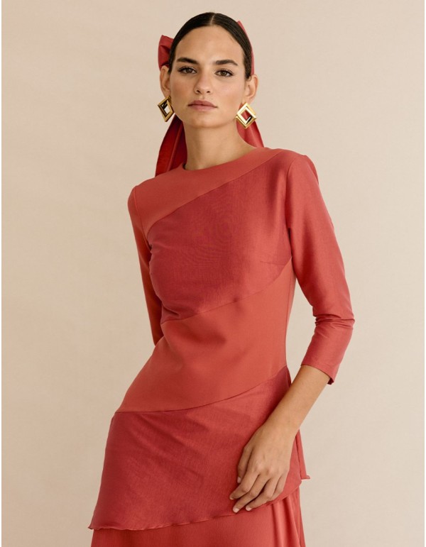 Robe de soirée avec un mélange de tissus et une jupe en...