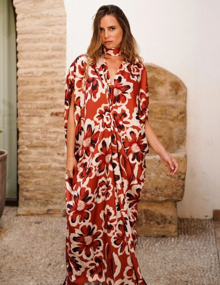 Caftan imprimé fleurs avec décolleté en V