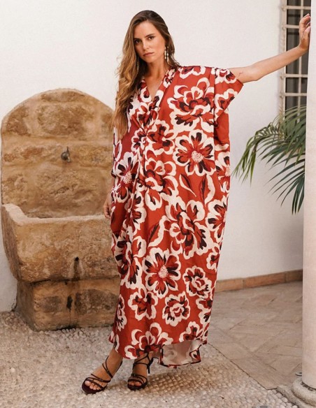 Flower print kaftan with V-neckline