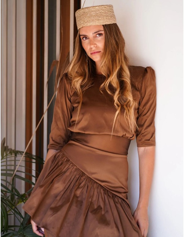 Brown taffeta guest top with French sleeves 2