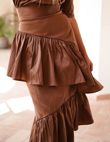 Jupe midi en taffetas marron avec volants asymétriques