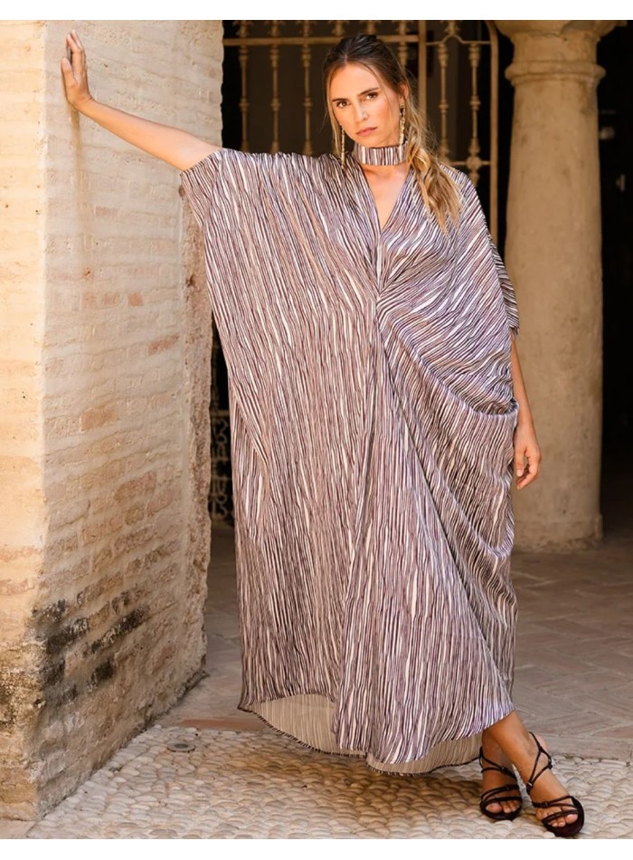 Kaftan with striped print and V-neckline