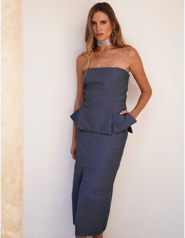 Blue midi skirt with front slit 2