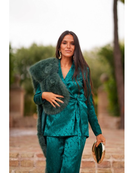 Crossover jacket and straight pants with sash set