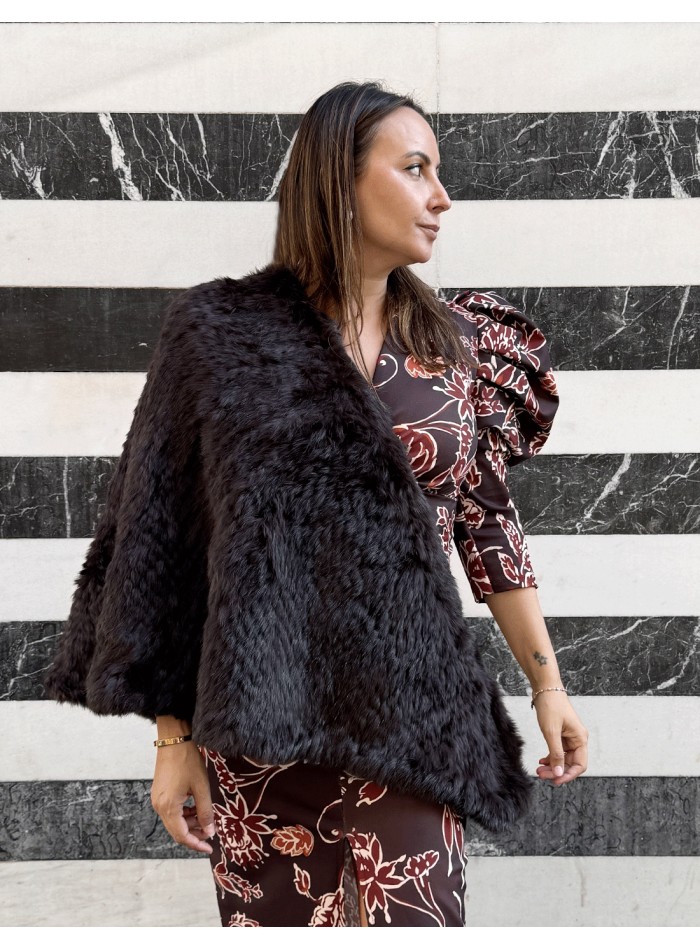 Longue cape de lapin tressée marron