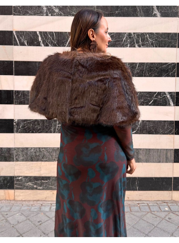 Cape courte d'invité marron foncé