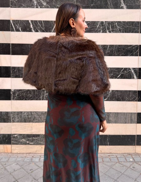 Dark brown short guest cape