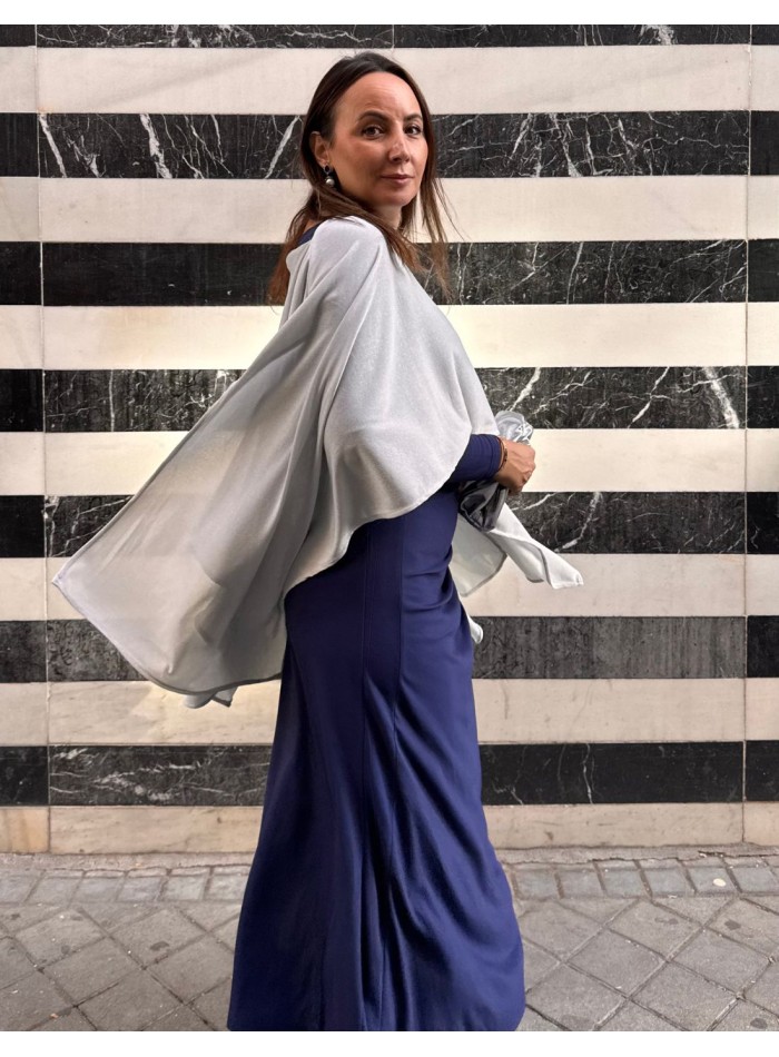 Capa fina plata con brillo para invitada para fiesta