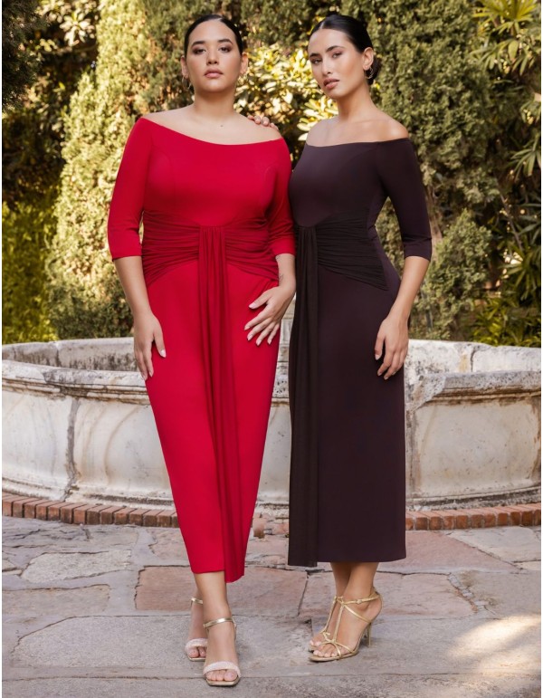 Vestido de invitada midi marrón con escote bardot y detalle nudo 2