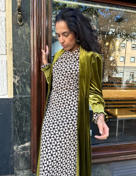 Kimono de terciopelo en color oliva
