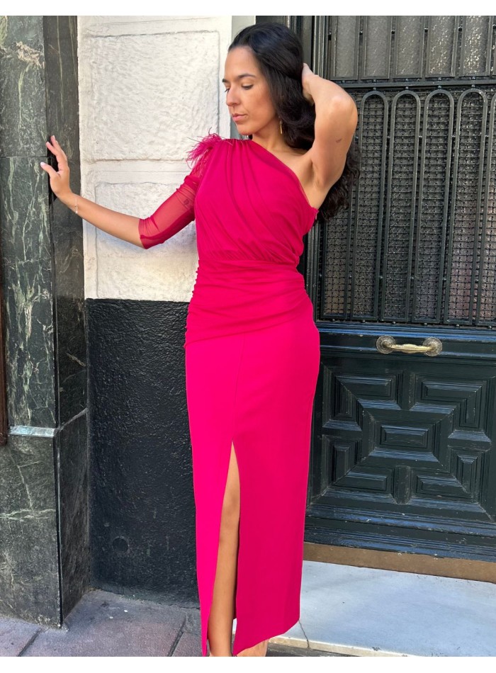 Robe de soirée midi drapée avec une manche et...