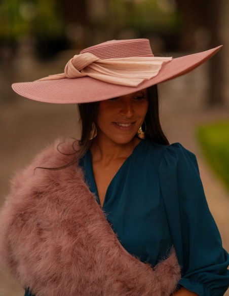 Invitée nouée de couleur nude pamela