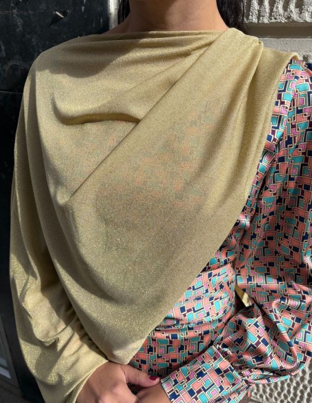 Cape de soirée courte et dorée avec paillettes