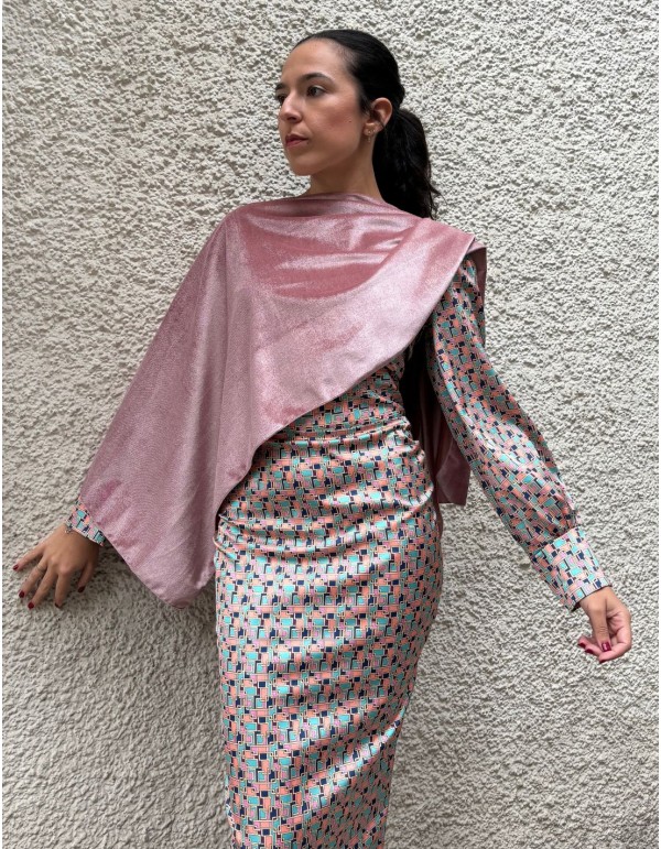 Short pink velvet guest cape with openings