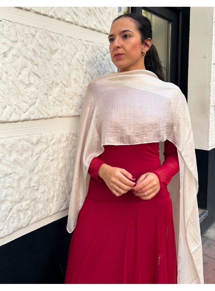 Guest shawl in gold with satin texture