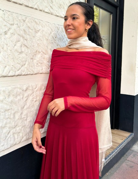 Châle d'invité en or avec texture satinée