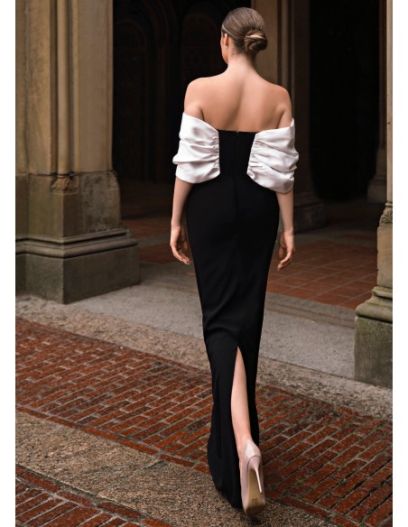 Vestido largo negro con escote palabra de honor y lazo bicolor para galas