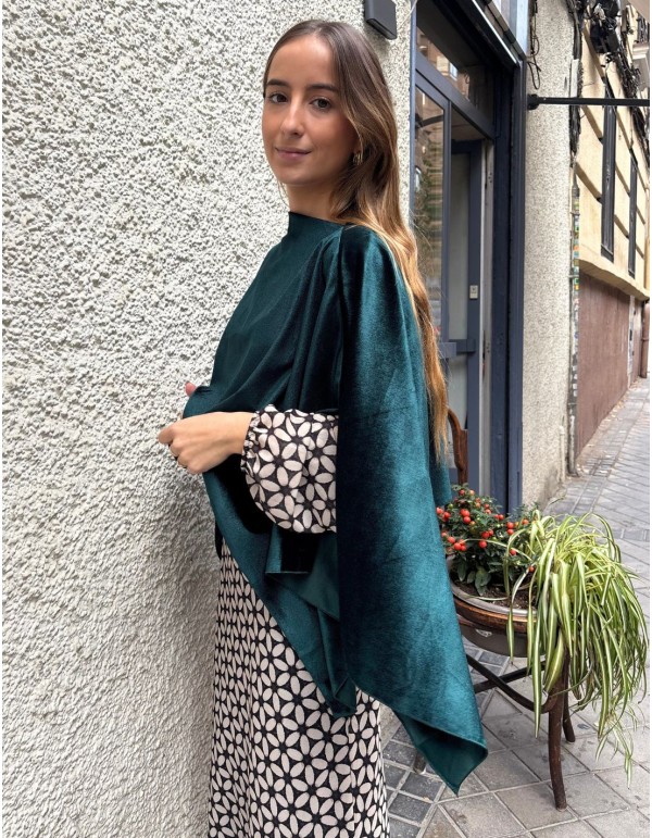 Bottle green short velvet coat 2