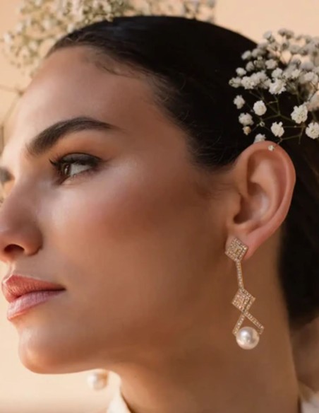 Boucles d'oreilles formes géométriques avec zircon et perles