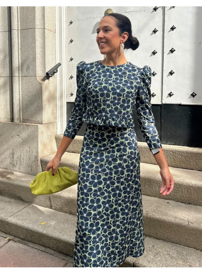 Conjunto de top y falda con estampado de flores azul