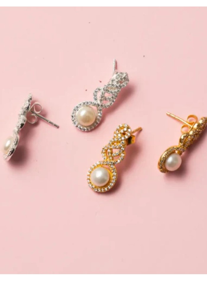 Boucles d'oreilles en argent avec zircon...