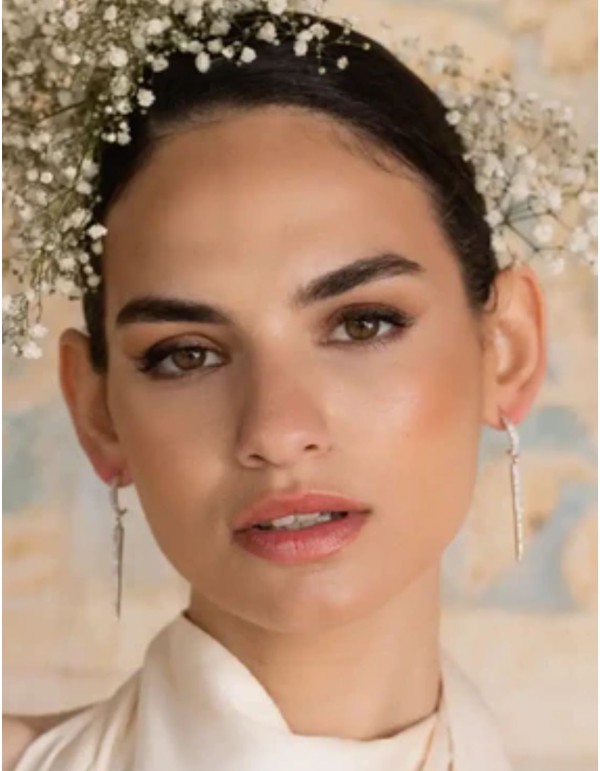 Sterling silver earrings with moonstone and zirconias 2