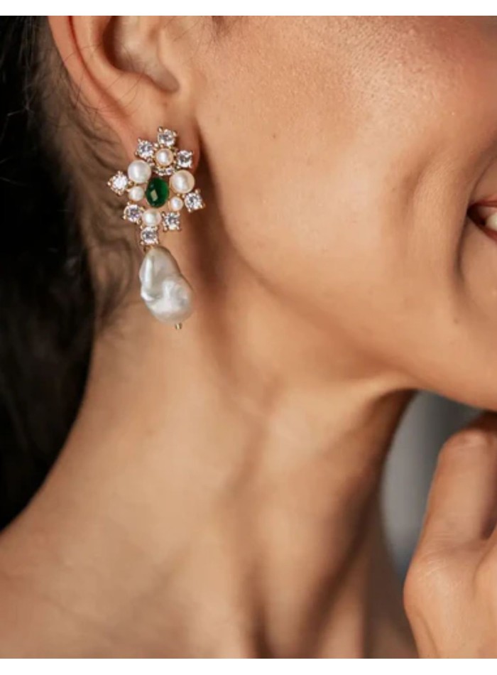 Longues boucles d'oreilles avec pierre, zircon...