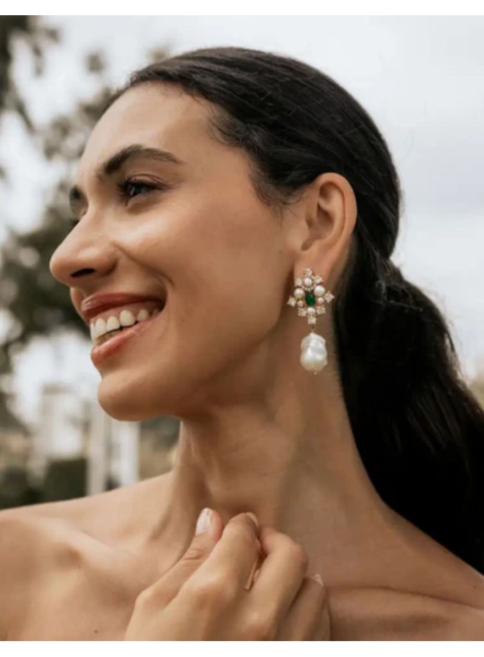 Longues boucles d'oreilles avec pierre, zircon...