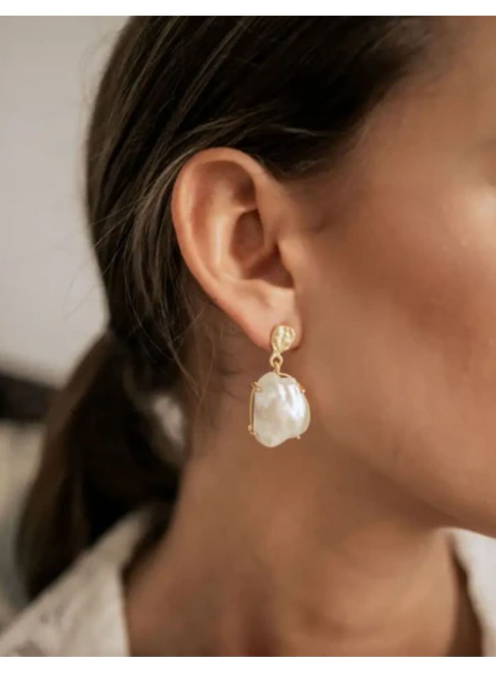 Boucles d'oreilles perles baroques sur base...