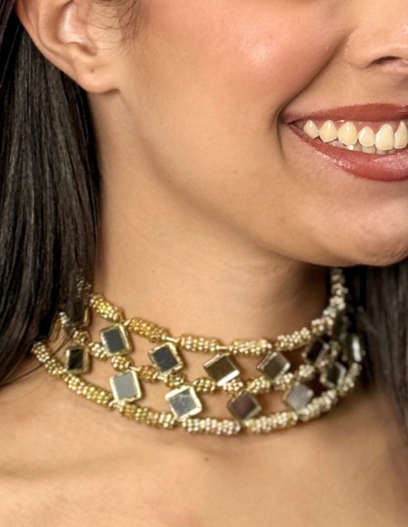 Double wide choker with mirrors