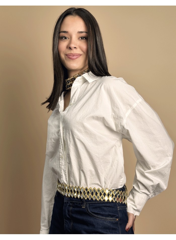 Ceinture dorée avec cristaux en forme de diamants