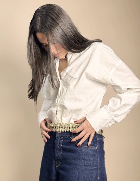 Gold belt with rhombus-shaped crystals