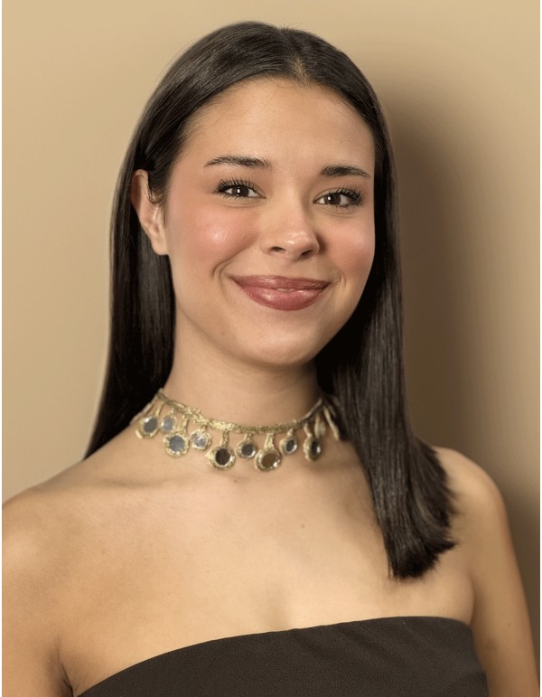 Tour de cou avec cristaux en forme de gouttes