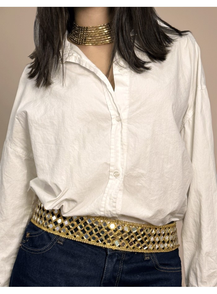 Cinturón ancho dorado con cristales detalle