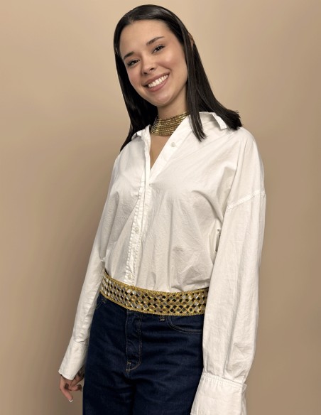 Cinturón ancho dorado con cristales invitada