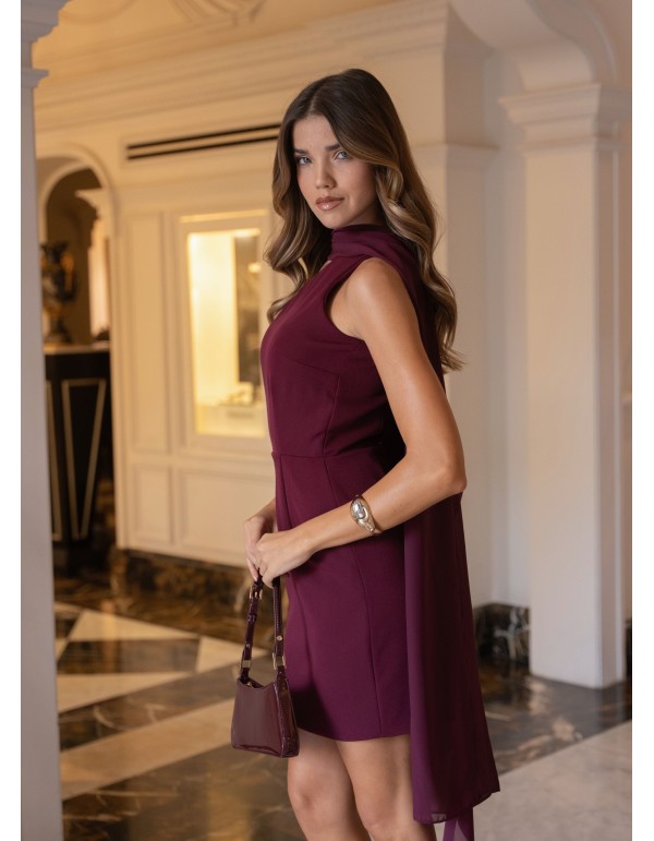 Robe d'invité courte à encolure asymétrique bordeaux avec... 2