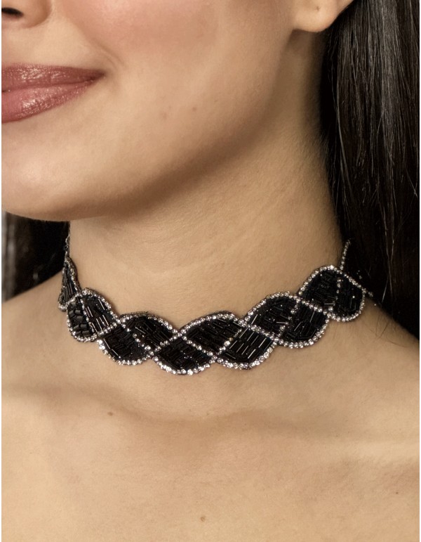 Black and silver rhinestone choker 2