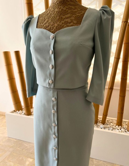 Conjunto top y falda midi elegante para invitada de eventos